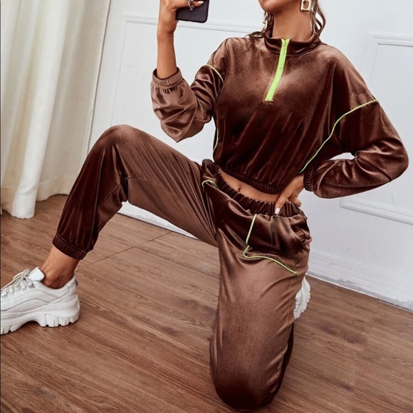 Set - Picture 5 of 9